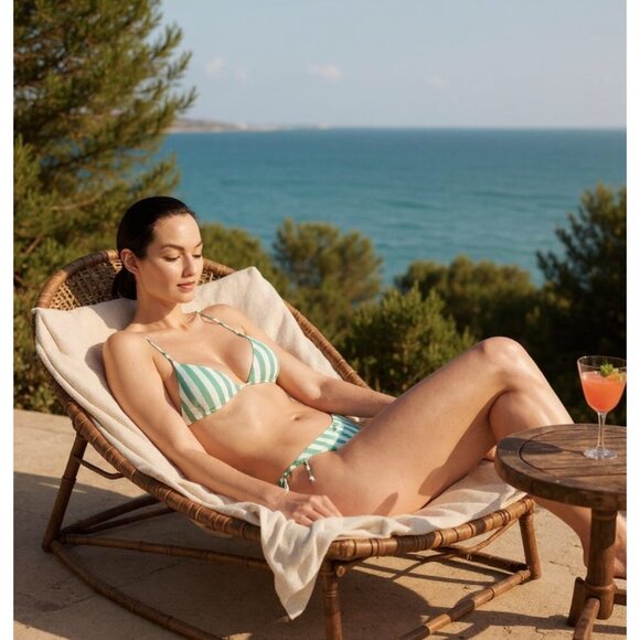 Victoria’s Secret Green Stripe Cheeky String Bikini Bottom | Size M NWT - Picture 6 of 6